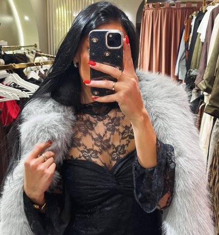 Siyah midi dantelli elbise