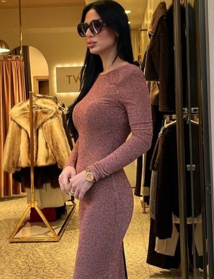 Rose Gold sırt detaylı bilek boy elbise